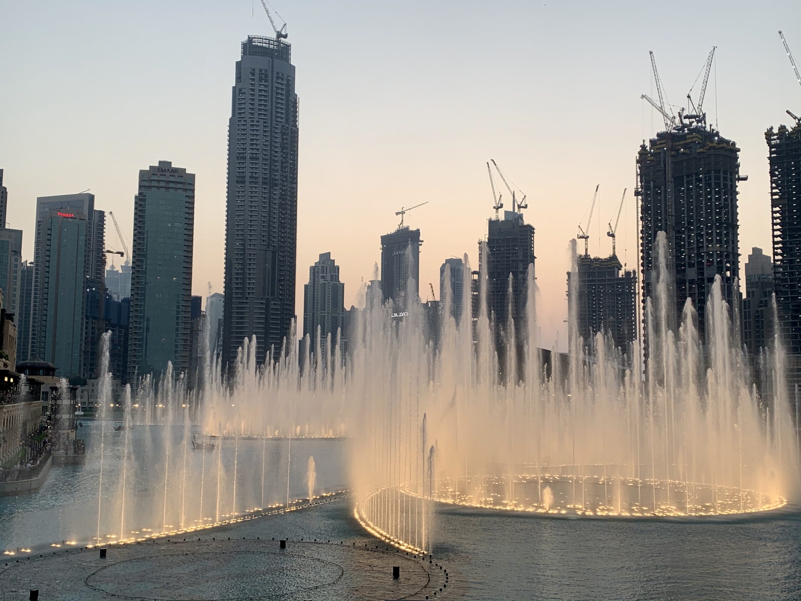 panoramic-view-buildings-city-against-sky